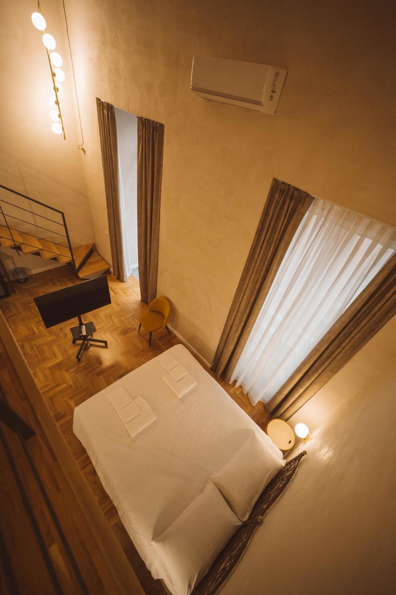 Librai Suite Napels Buitenkant foto